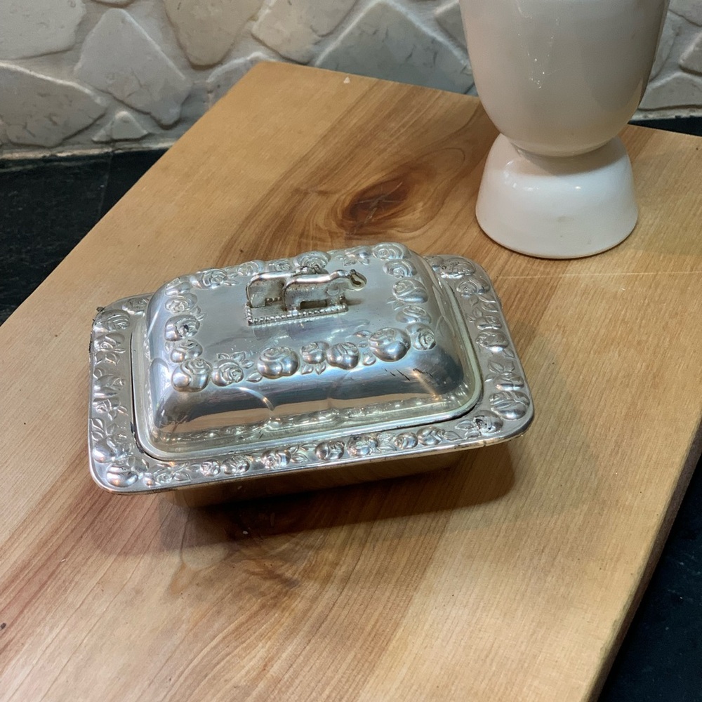 VINTAGE | Made in Occupied Japan | Elephant Theme Butter Dish